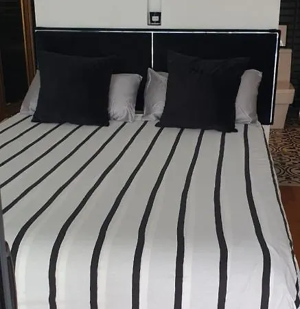 Marysol B Con Terraza Y Piscina Privada Дом отдыха