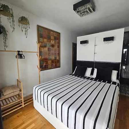 Marysol B Con Terraza Y Piscina Privada Дом отдыха