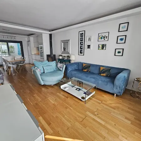 Marysol B Con Terraza Y Piscina Privada *